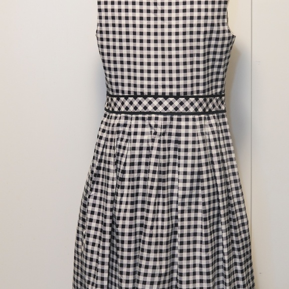 Perfect summer dress - Picture 3 of 3